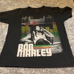 EUC Bob Marley t-shirt